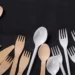 guía de cubiertos desechables y reutilizables