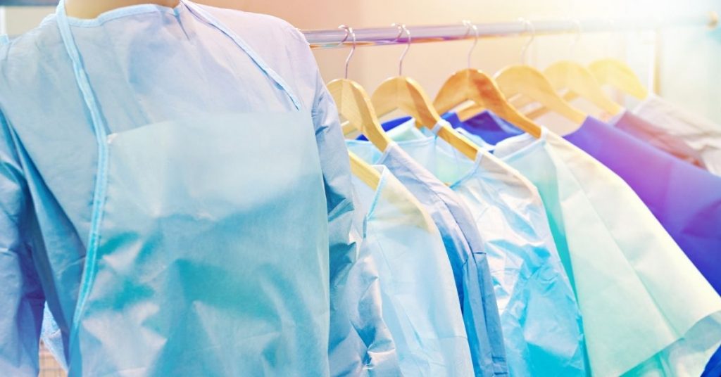 Batas desechables de peluquería y otros productos
