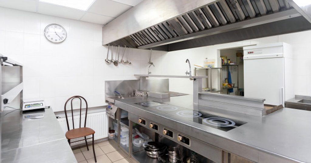 Cocina industrial de nivel alto