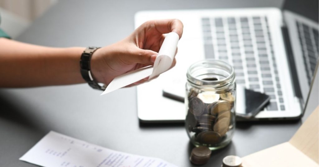 Fixed costs of a restaurant: direct and indirect costs