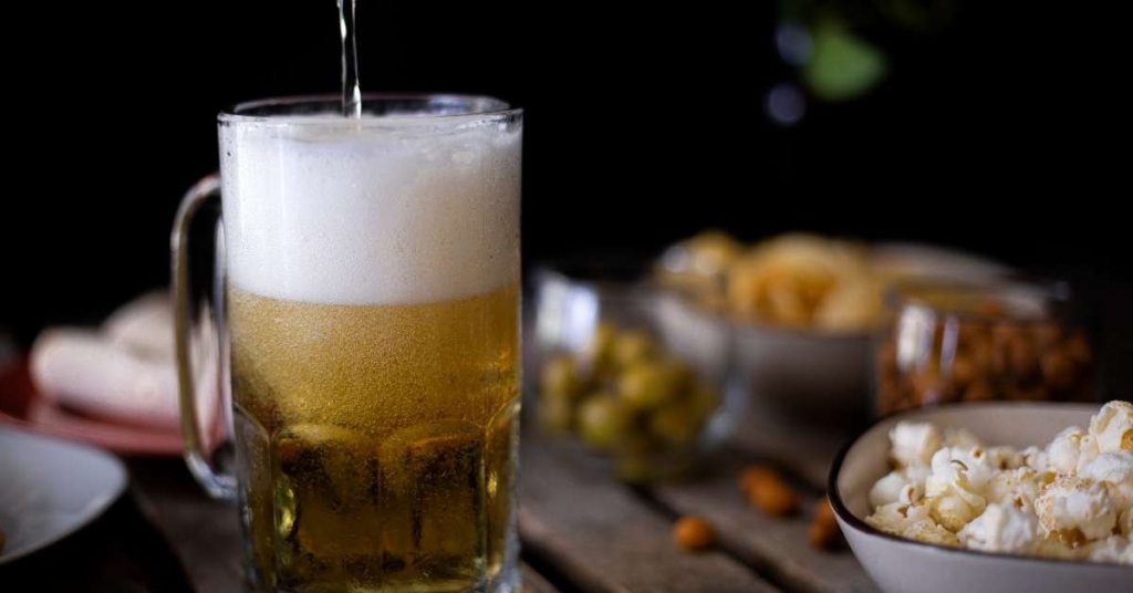 S vínem se páruje pouze víno. A co pivo?