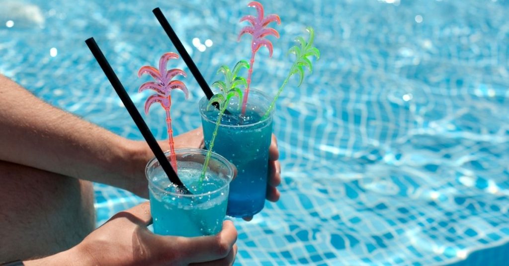 Types of beverage stirrers