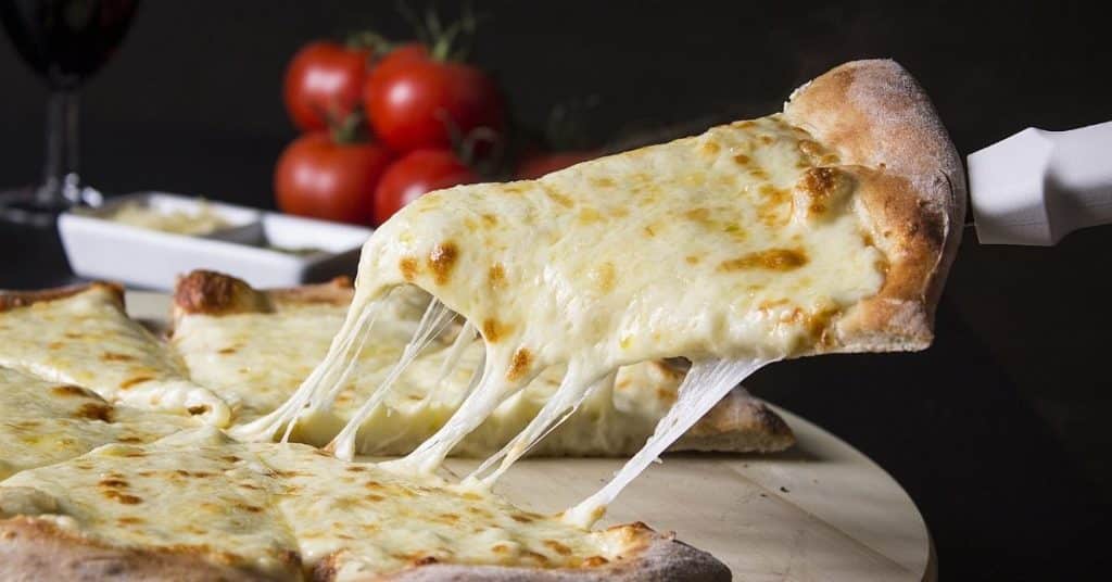 Truco para recalentar pizza en horno eléctrico