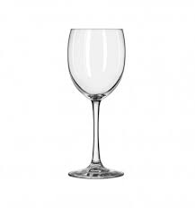 Copas de vino blanco