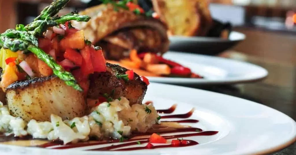Emplatado o decoración de platos, comemos con los ojos