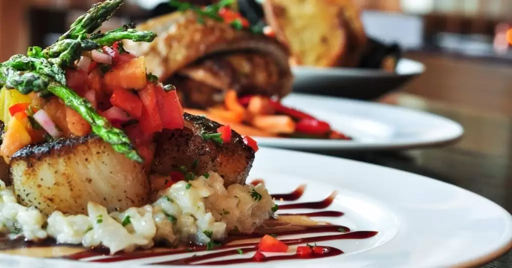 Estudia y enfócate en tu público para subir ventas en un restaurante