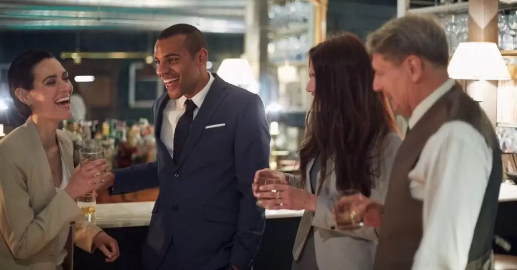 organizar la hora feliz en un bar sin perder dinero ideas