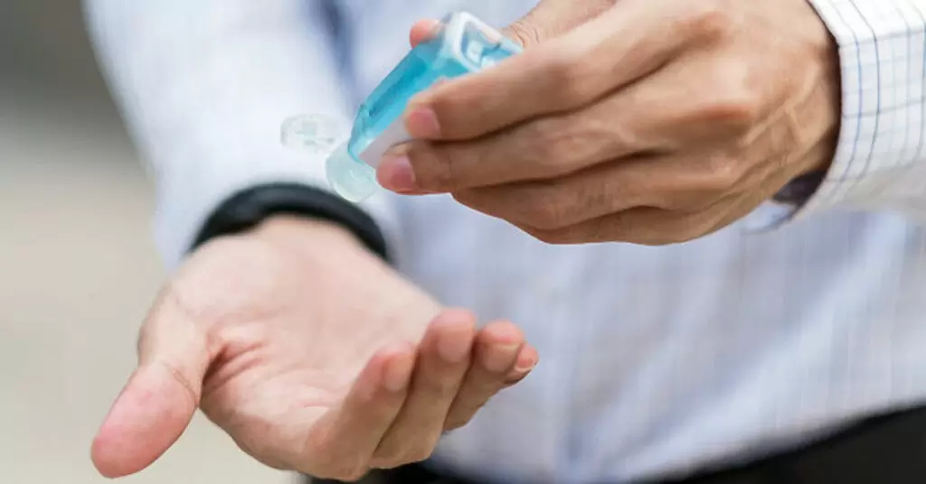 Gel desinfectante para manos hasta tu casa
