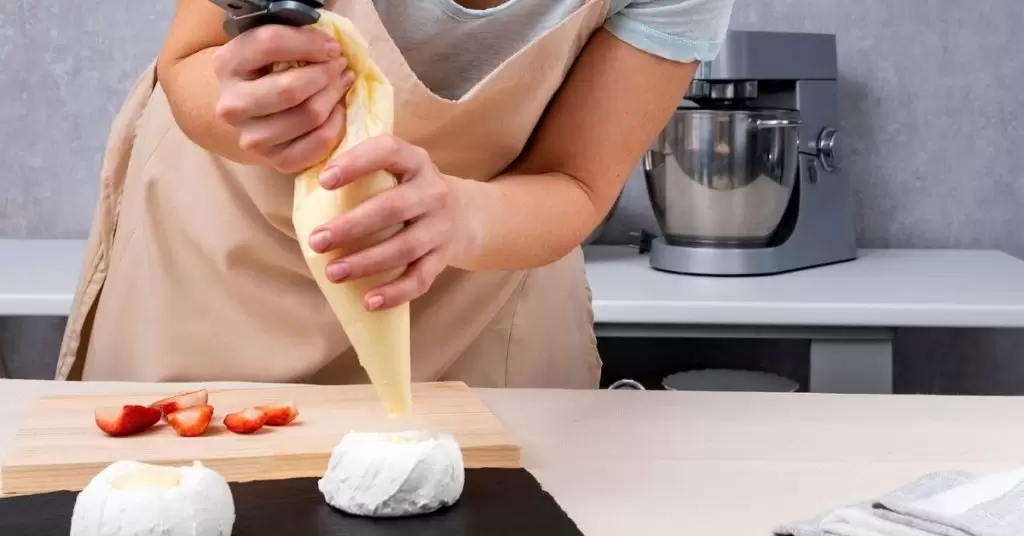 Manga pastelera con bolsa Ziploc o cierre