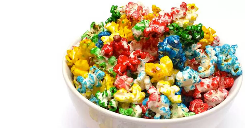Palomitas de colores para encantar a los peques de casa