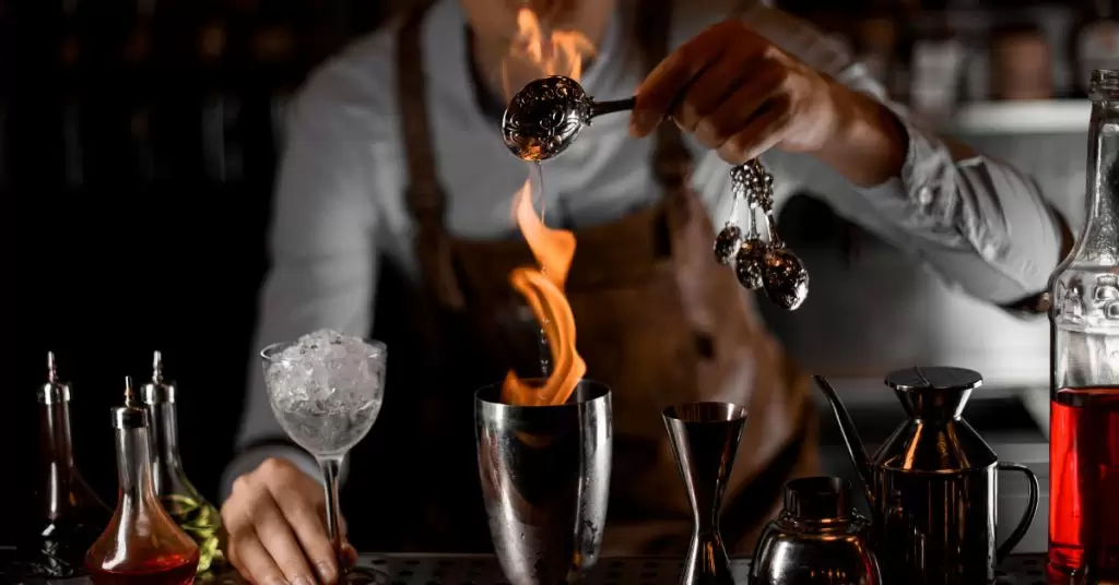 Personal necesario para montar un bar