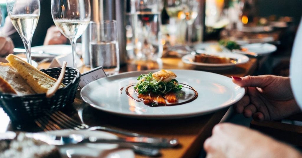 Presenta novedad y aumenta las reservas en tu restaurante entre semana