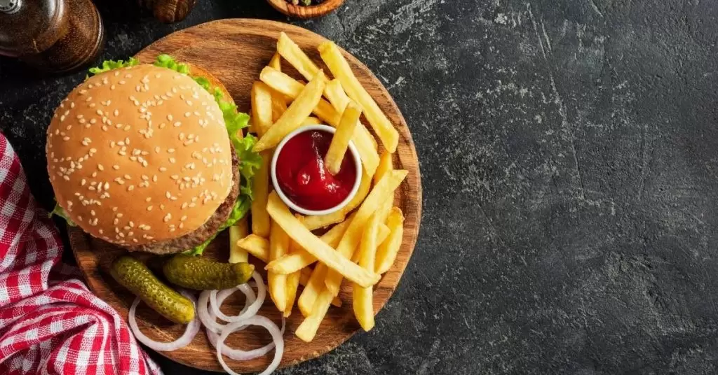 No solo es hacer hamburguesas: requisitos legales para montar tu hamburguesería