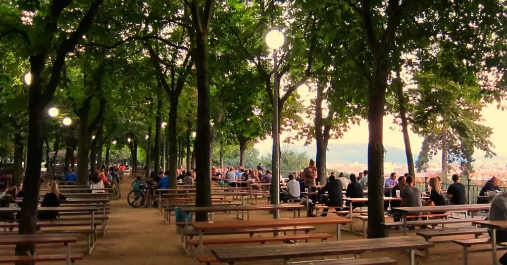 montar-Beer-Garden