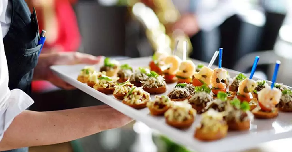 Captar clientes catering: qué te diferencia del resto de empresas