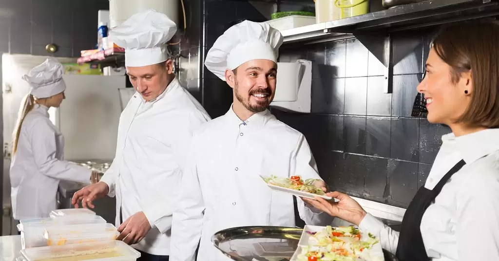 como-generar-el-mejor-clima-laboral-restaurante