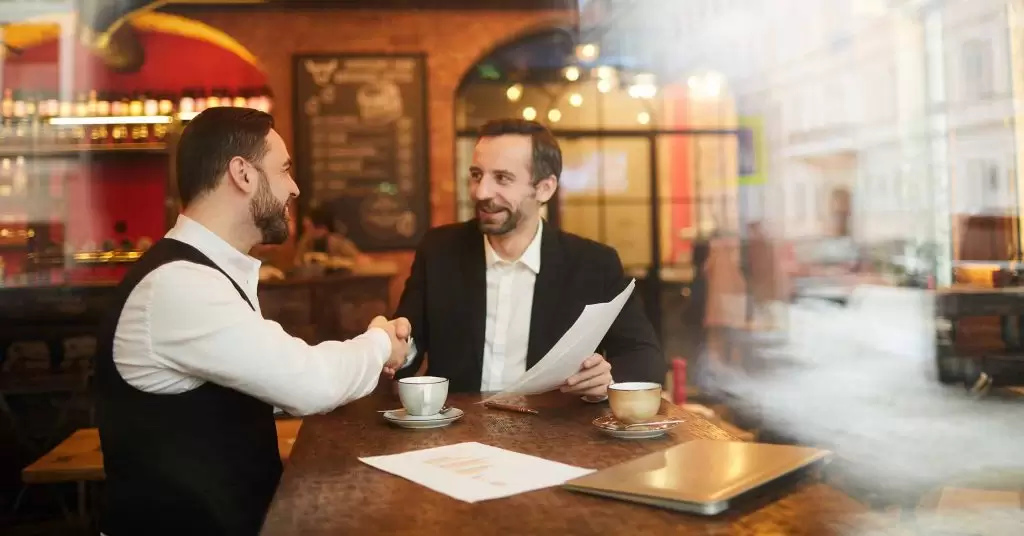 cuanto cuesta montar un restaurante plan de negocios