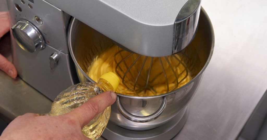 ¿Se necesitarán personas para resolver problemas en la cocina de un restaurante?